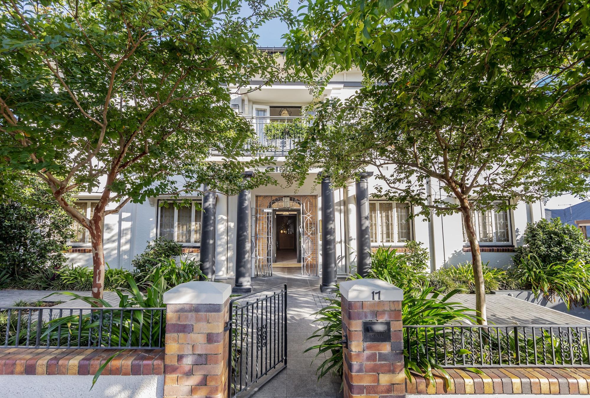 Spicers Balfour Hotel 5*